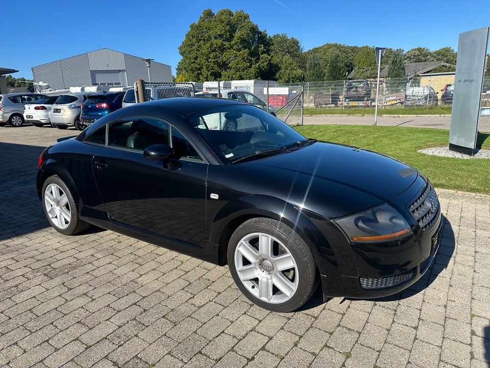 Audi TT 1,8 T 163 Coupé 2d
