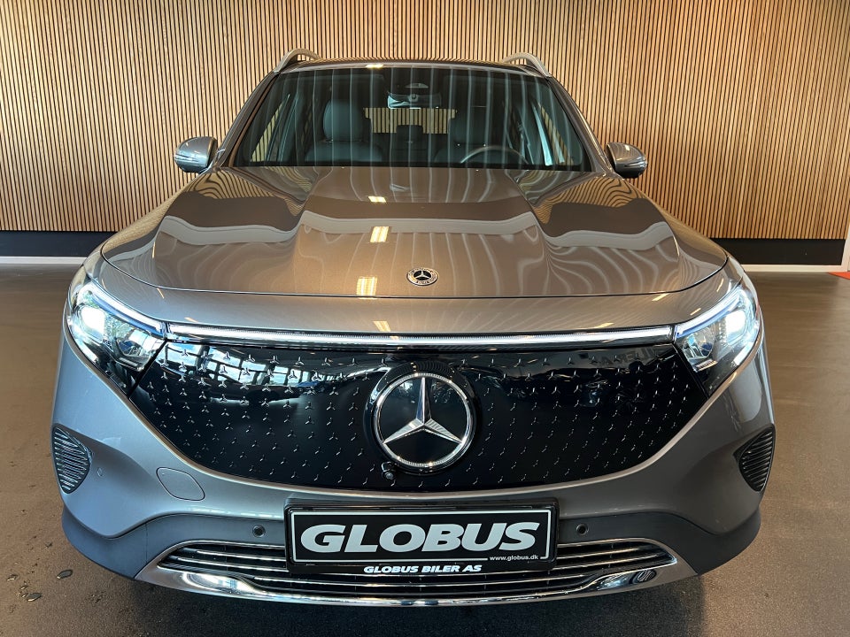Mercedes EQB300 Progressive Advance Plus 4Matic 7prs 5d