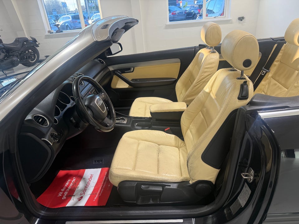 Audi A4 1,8 T 163 Cabriolet Multitr. 2d