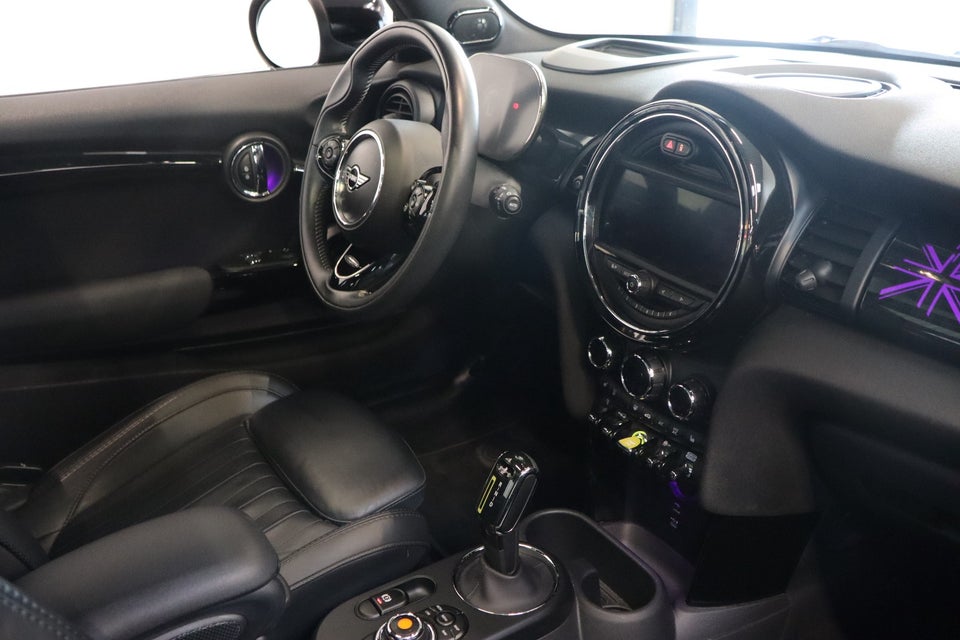 MINI Cooper SE Maximise 3d