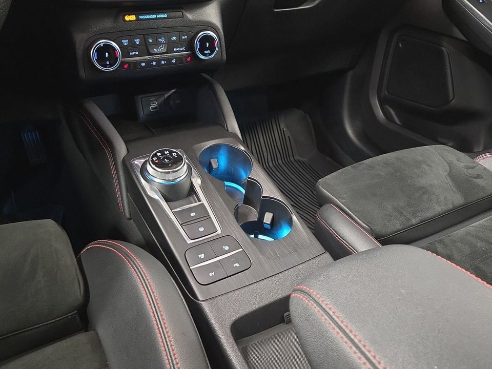 Ford Kuga 2,5 PHEV ST-Line X CVT 5d