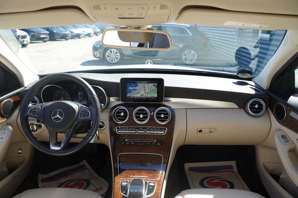 Mercedes C200 2,0 aut. 4d