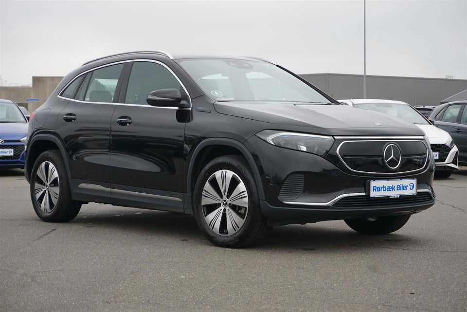 Mercedes EQA350 4Matic 5d