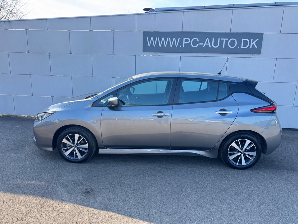 Nissan Leaf 40 Acenta 5d