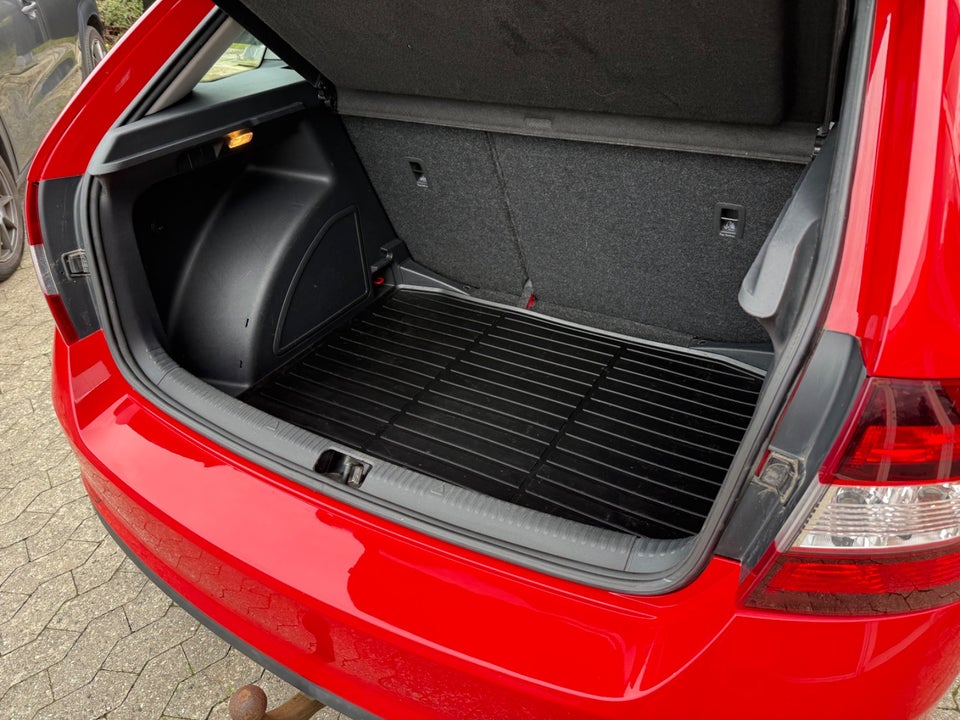 Skoda Rapid 1,0 TSi 95 Active 5d