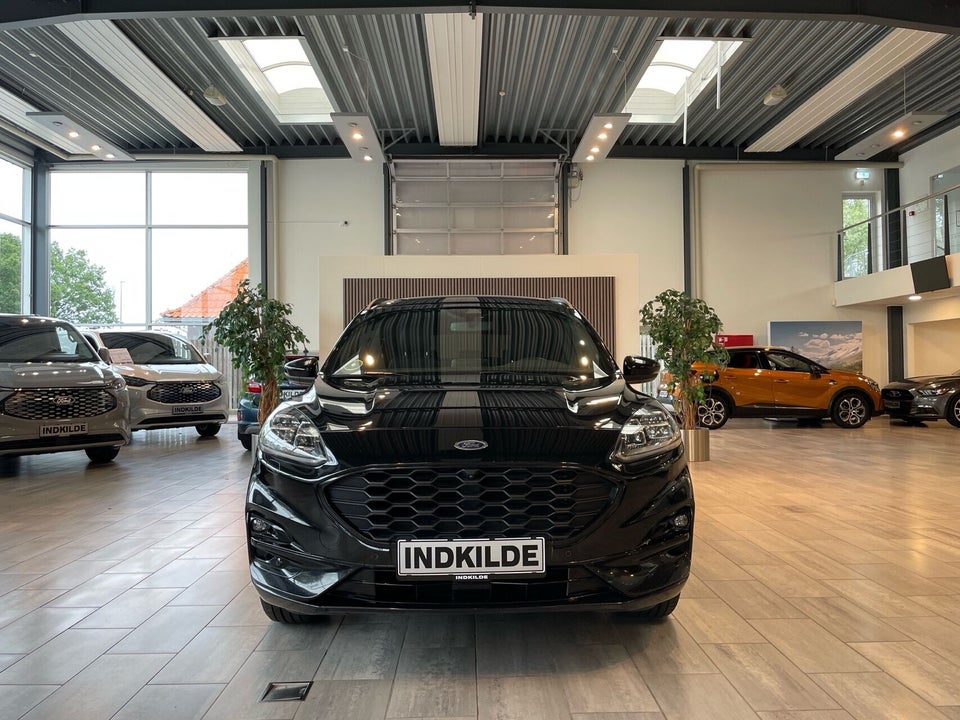 Ford Kuga 2,5 PHEV ST-Line X CVT 5d