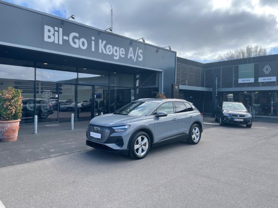 Audi Q4 e-tron 40  5d