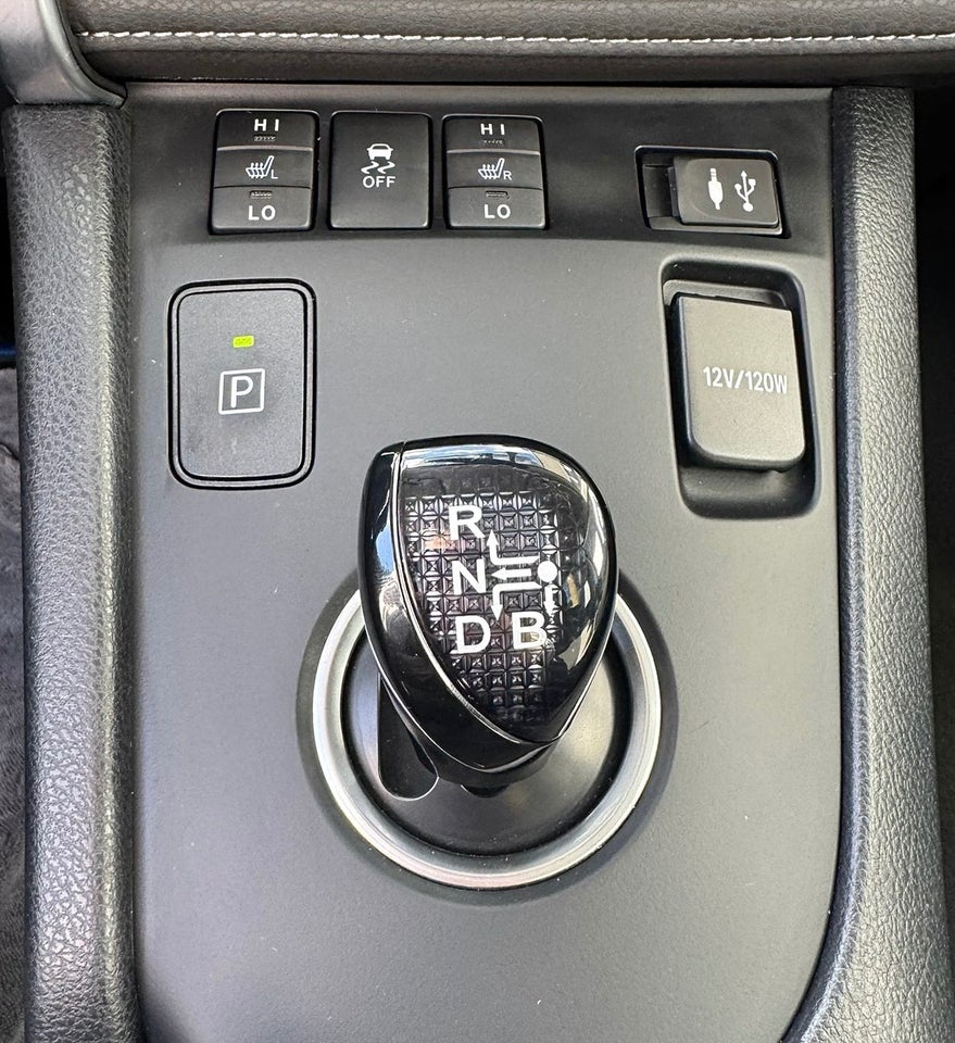 Toyota Auris 1,8 Hybrid H2 Comfort CVT 5d