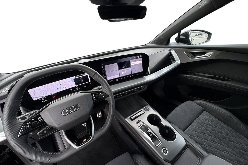 Audi Q4 e-tron performance quattro 5d