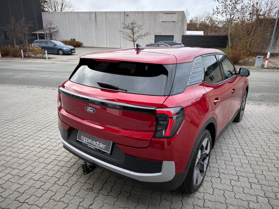 Ford Explorer 82 Premium Extended Range 5d