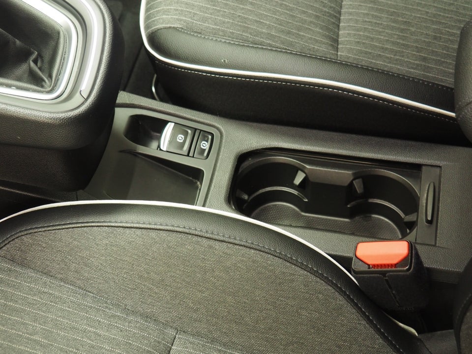 Renault Clio V 1,0 TCe 90 Intens 5d