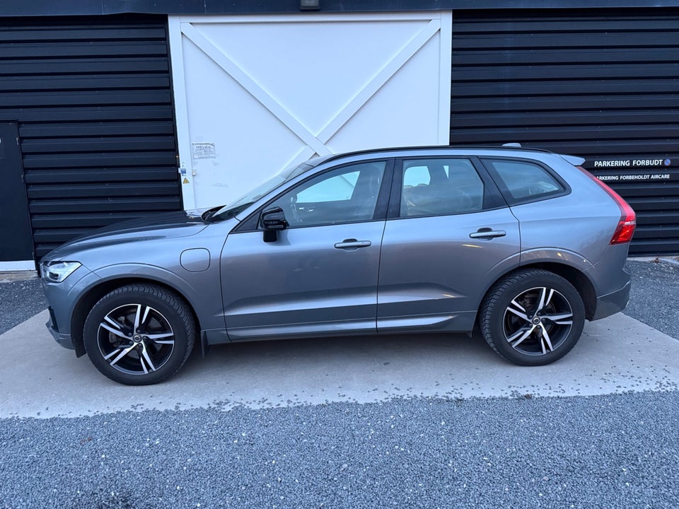 Volvo XC60 2,0 T8 390 R-Design aut. AWD 5d