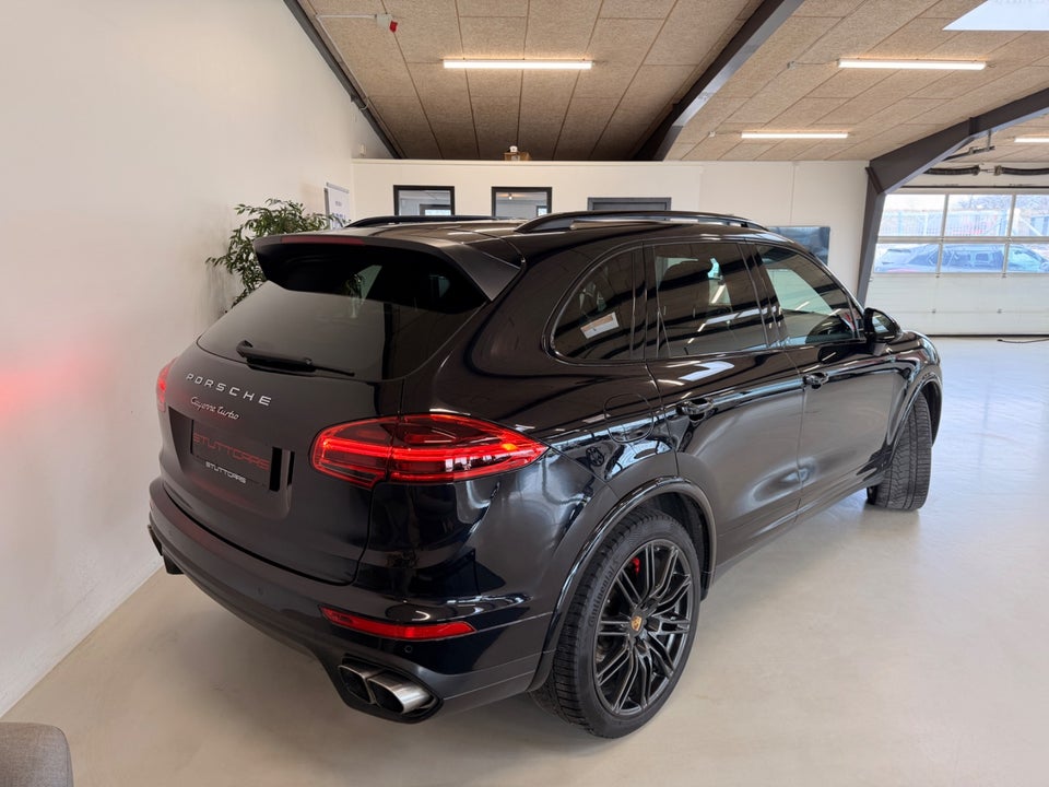 Porsche Cayenne Turbo 4,8 Tiptr. 5d