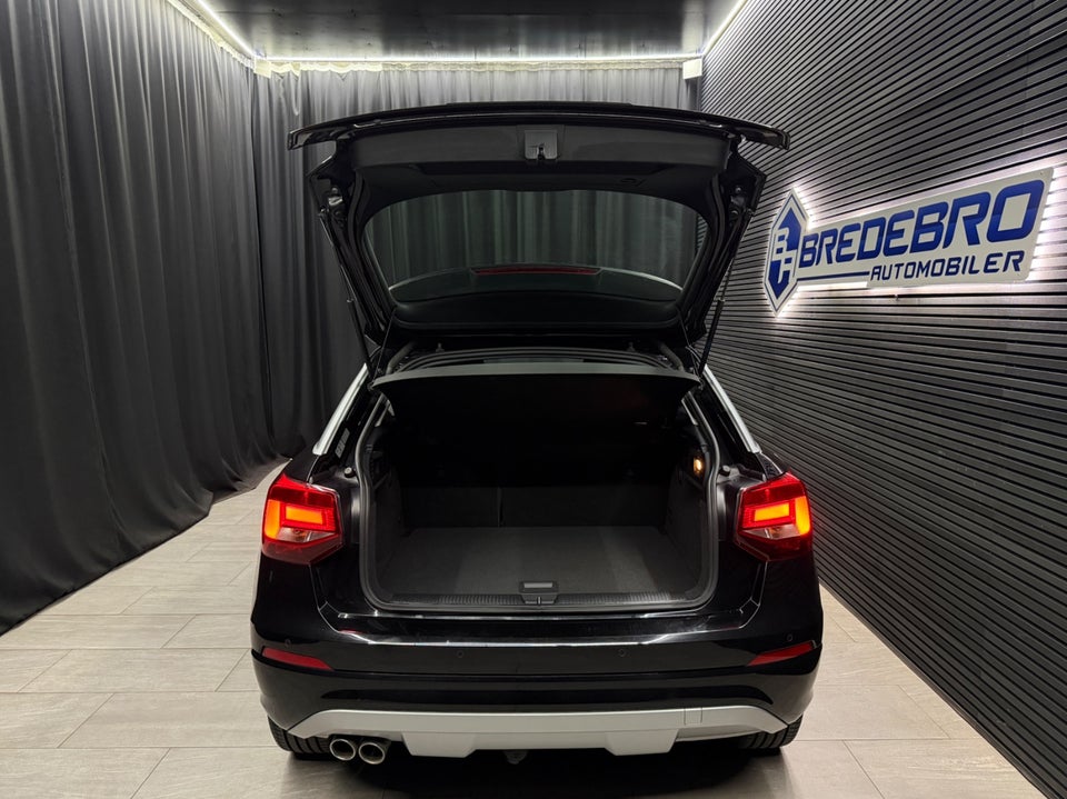 Audi Q2 1,4 TFSi 150 Sport S-tr. 5d