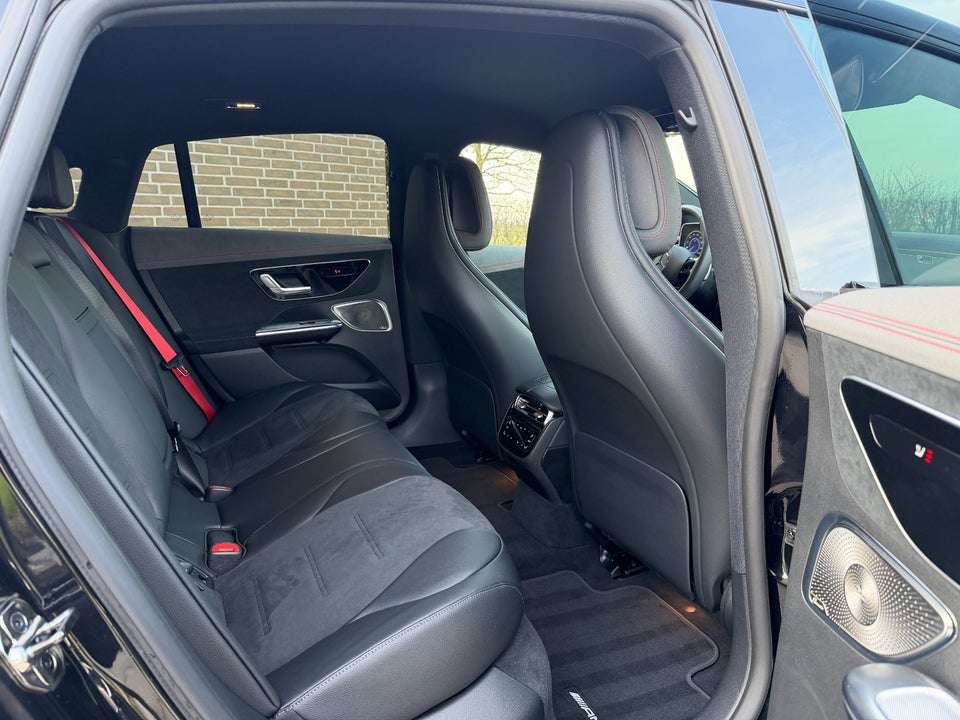 Mercedes EQE350 AMG Line Premium 4d