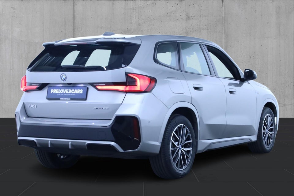 BMW iX1 eDrive20 M-Sport 5d