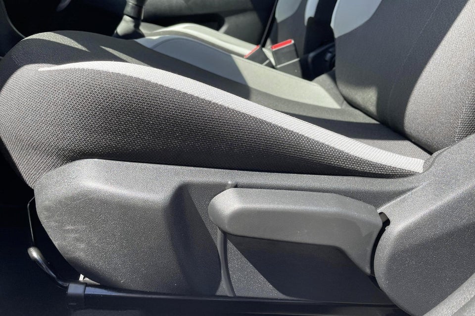 Toyota Aygo 1,0 VVT-i x-play 5d