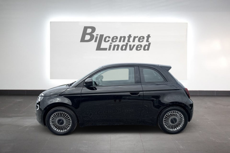 Fiat 500e 42 Icon 3+1 4d