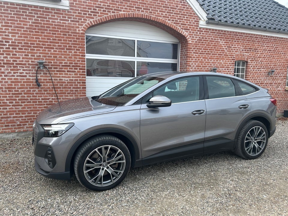 Audi Q4 e-tron 40 Advanced Sportback 5d