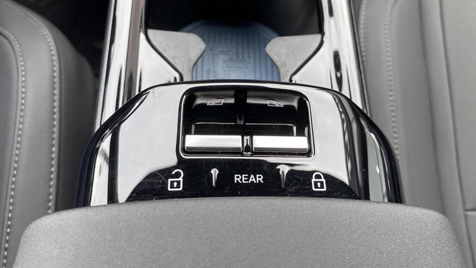 Volvo EX30 Extended Range Plus 5d