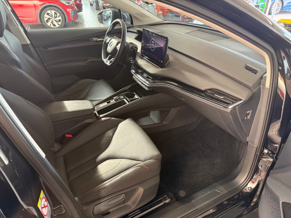 Skoda Enyaq 80 iV Suite 5d