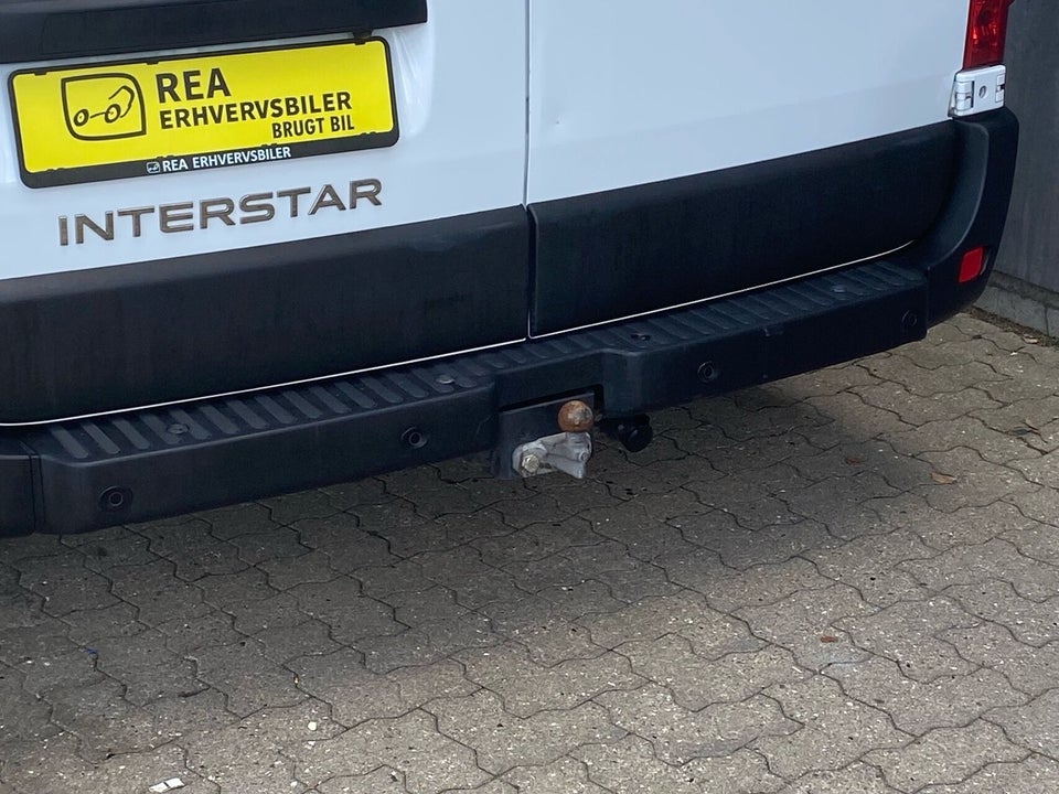 Nissan Interstar 2,0 dCi 150 L2H2 N-Connecta Van