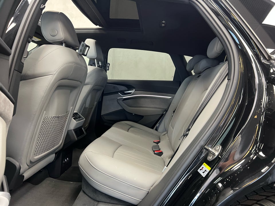 Audi e-tron 55 Advanced quattro 5d