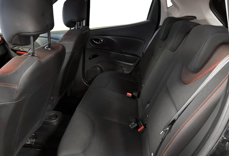 Renault Clio IV 1,5 dCi 90 Expression 5d