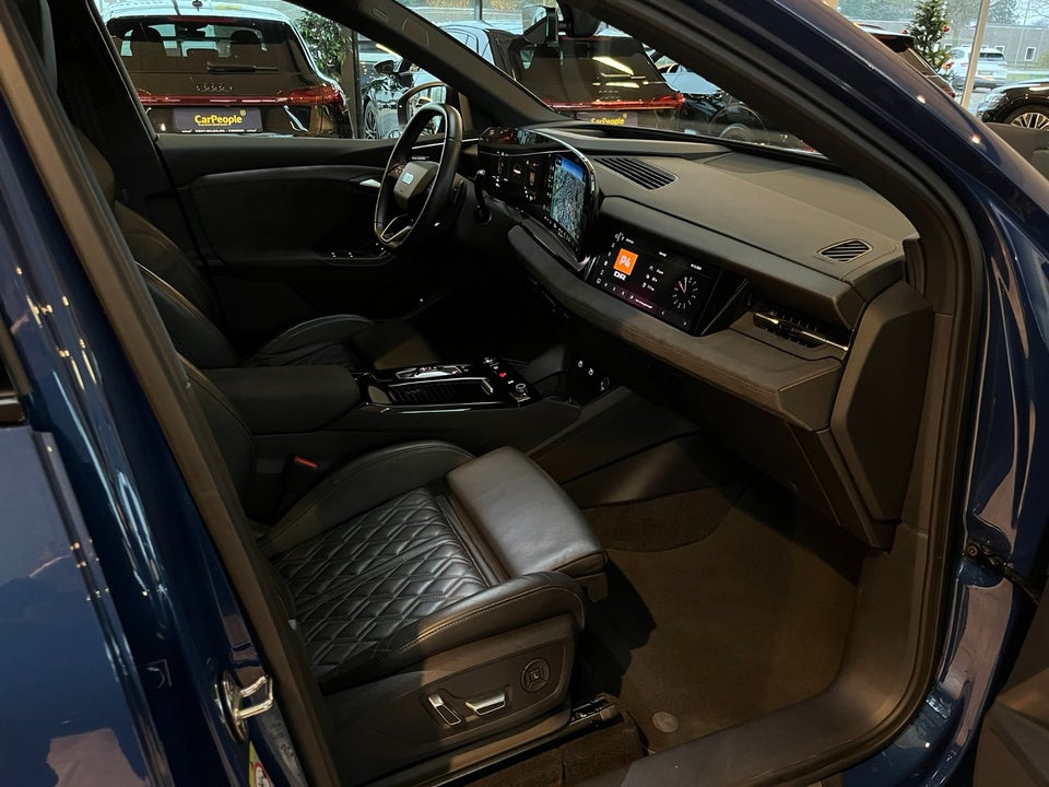 Audi SQ6 e-tron quattro Van 5d