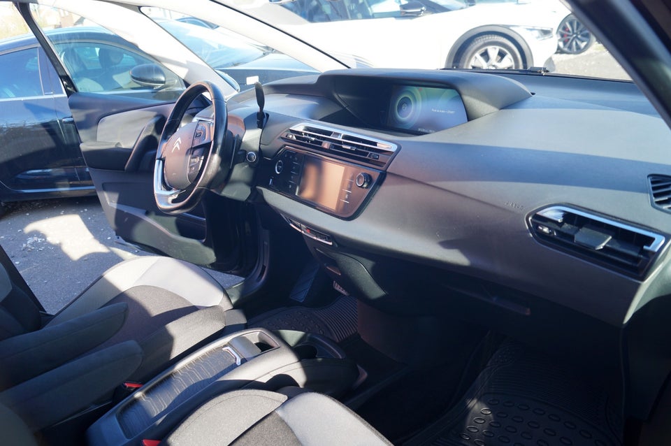 Citroën Grand C4 Picasso 1,6 BlueHDi 120 Exclusive EAT6 7prs 5d
