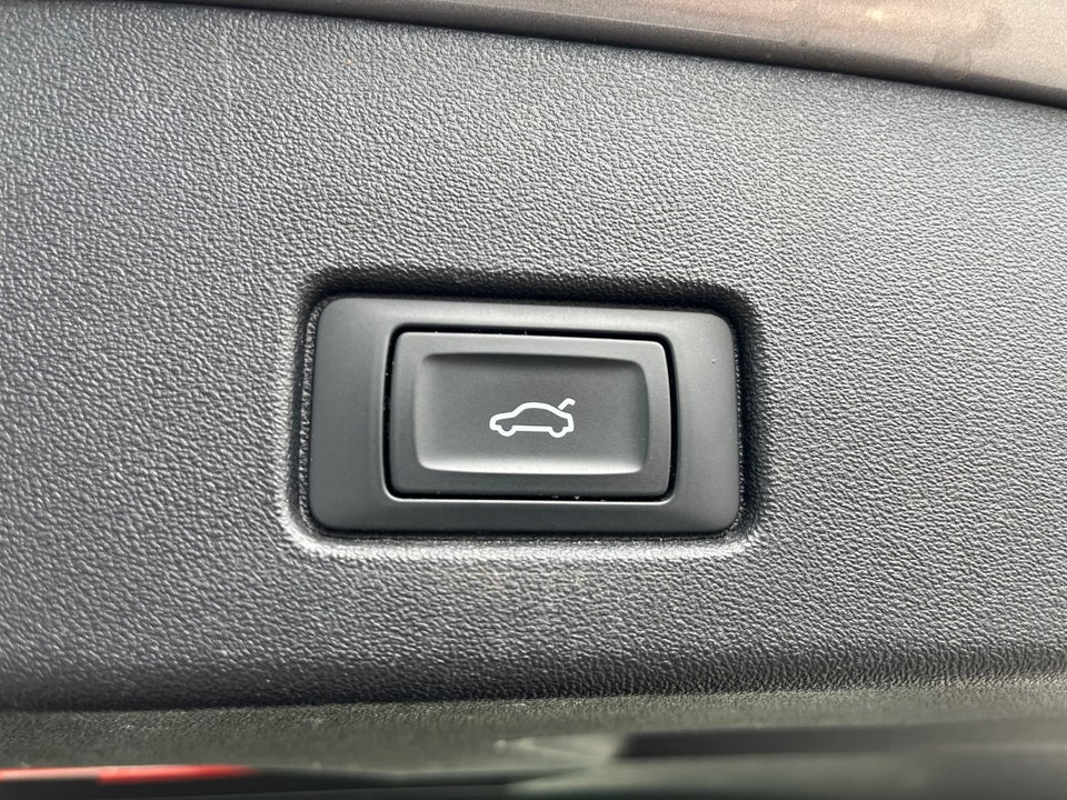 Audi Q4 e-tron 40 Attitude 5d