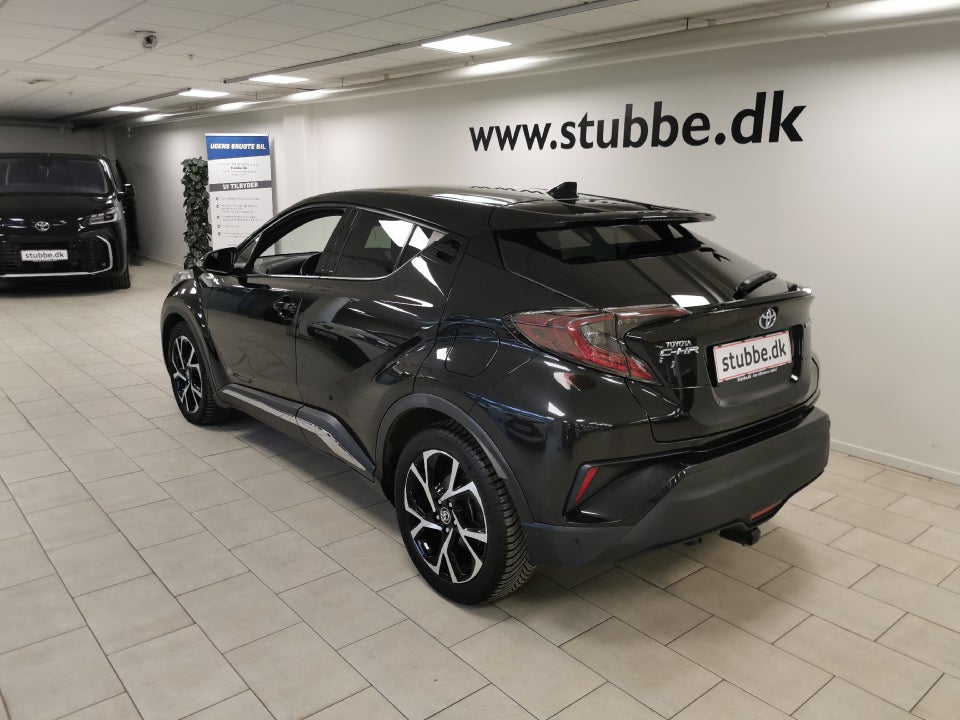 Toyota C-HR 1,8 Hybrid C-LUB Selected CVT 5d