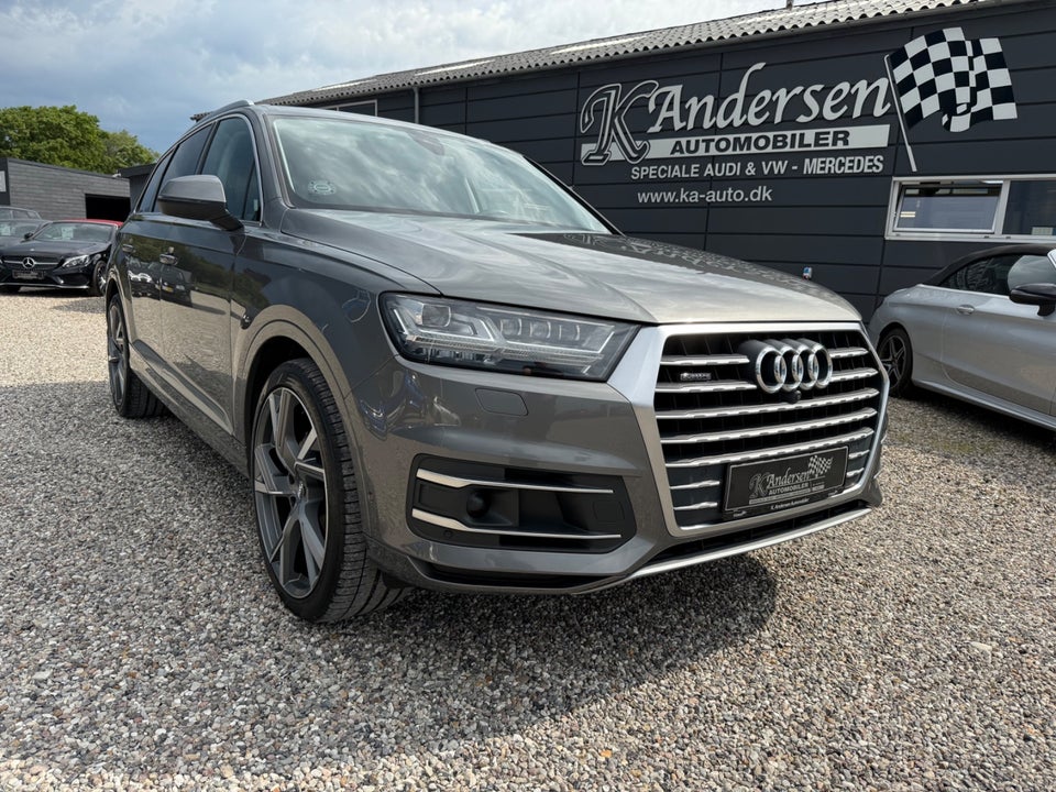 Audi Q7 3,0 TDi 272 quattro Tiptr. 5d