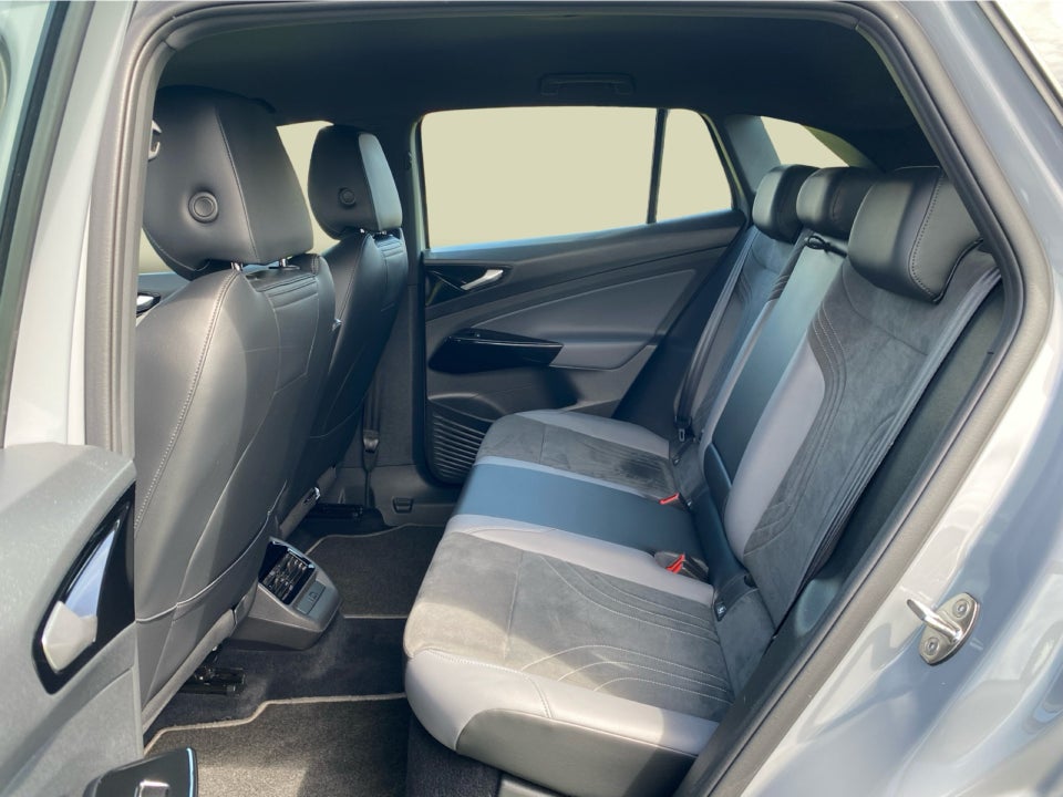 VW ID.4 77 Pro Performance Upgrade 5d