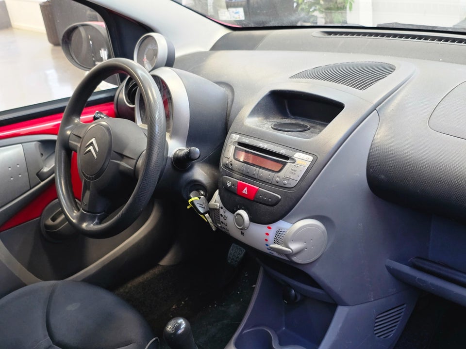 Citroën C1 1,0i SX 5d