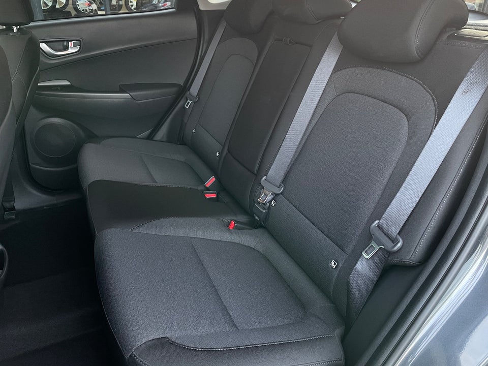 Hyundai Kona 64 EV Advanced 5d