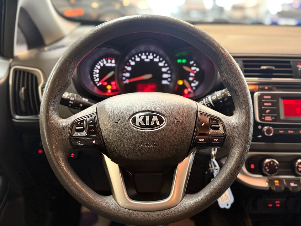 Kia Rio 1,2 CVVT Style+ 5d