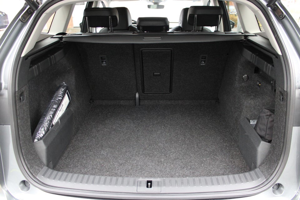 Skoda Enyaq 80 iV Loft 5d