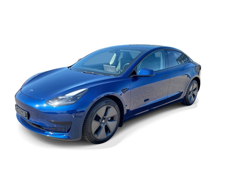 Tesla Model 3 Standard Range+ RWD 4d