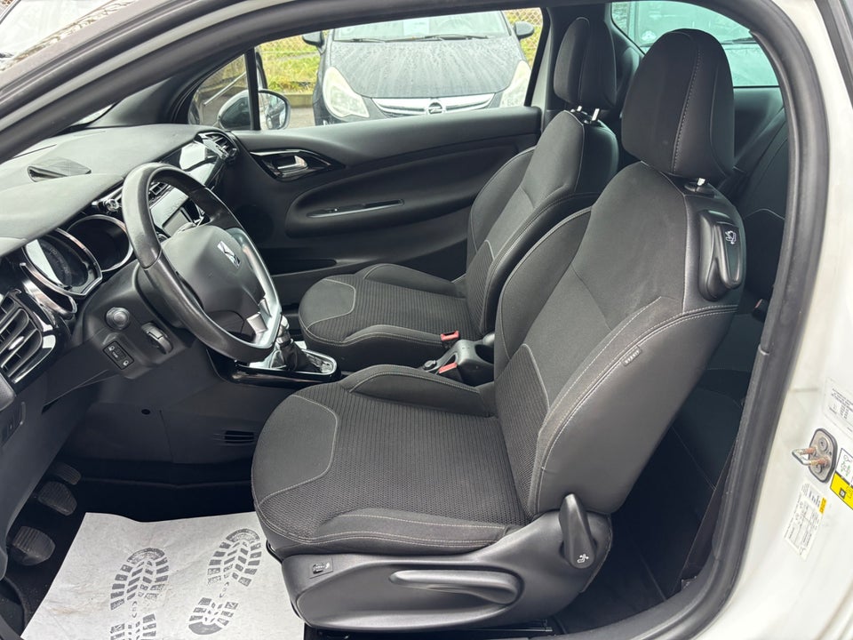 Citroën DS3 1,2 PureTech 82 Style Cabrio 2d