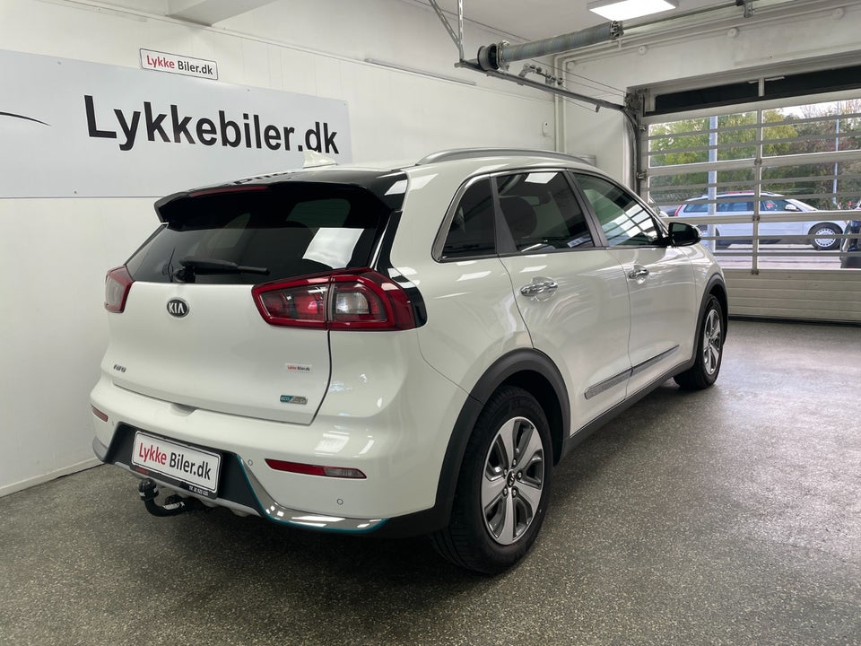 Kia Niro 1,6 PHEV Advance DCT 5d