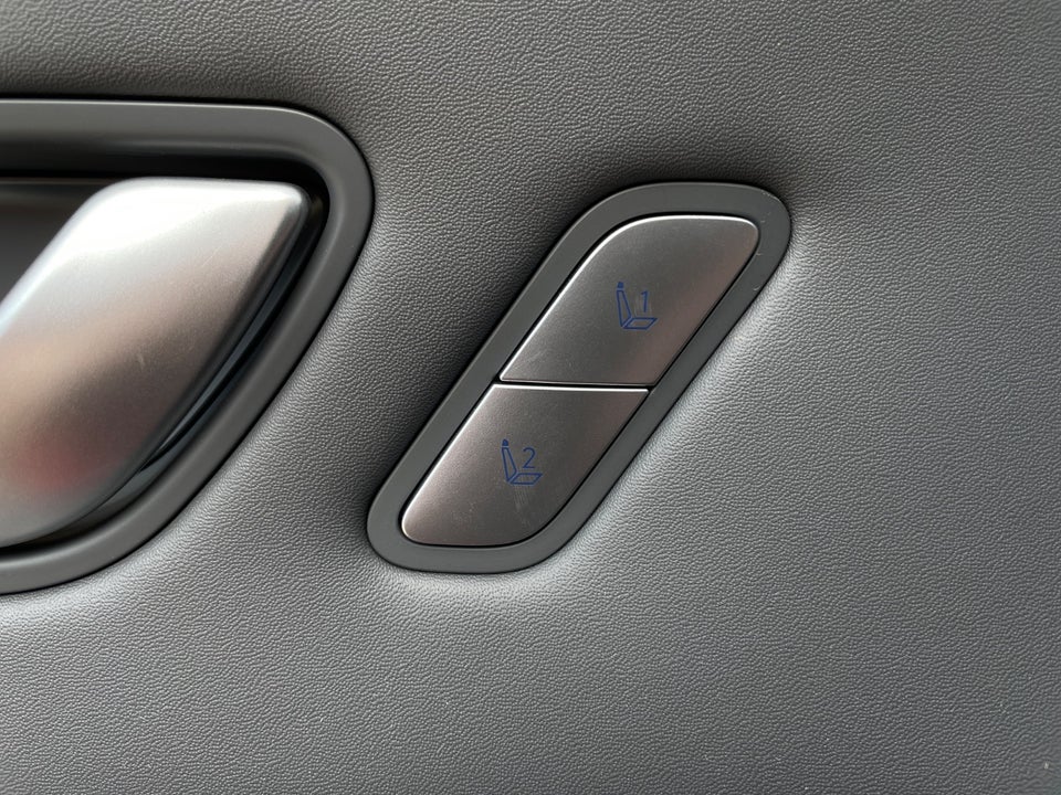 Hyundai Kona 65 EV Ultimate 5d