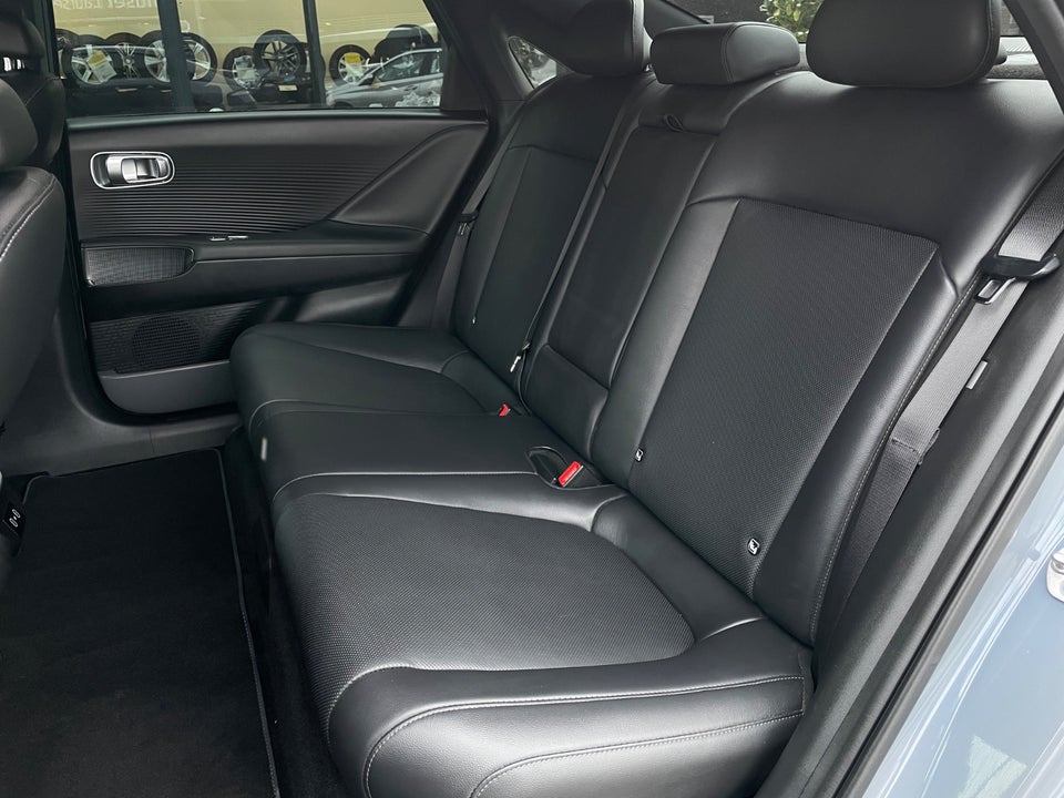 Hyundai Ioniq 6 77 Ultimate AWD 4d