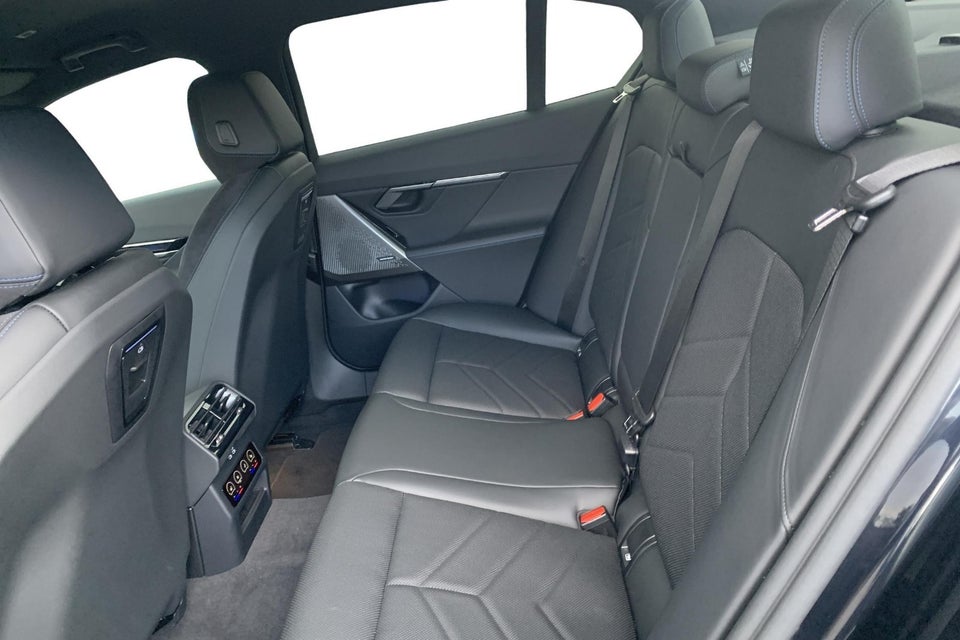 BMW i5 eDrive40 M-Sport 4d
