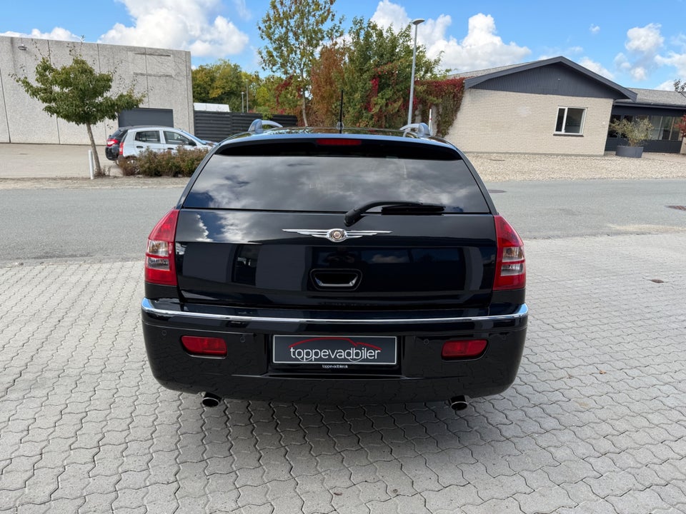Chrysler 300C 3,0 CRD Touring aut. Van 5d