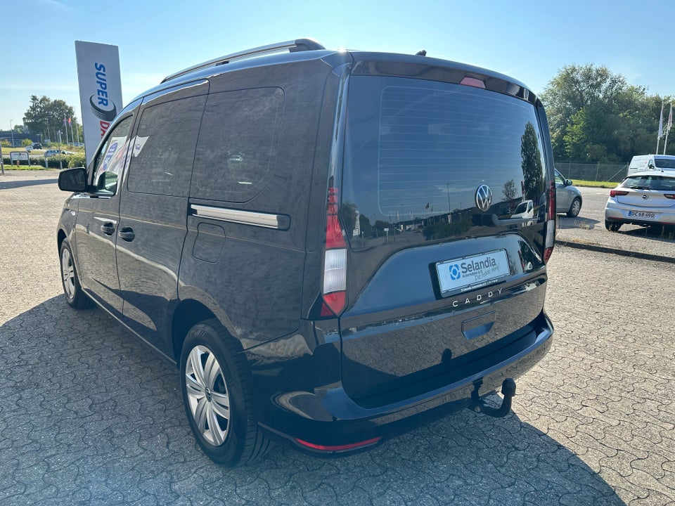 VW Caddy 1,5 TSi 114 Family DSG 5d