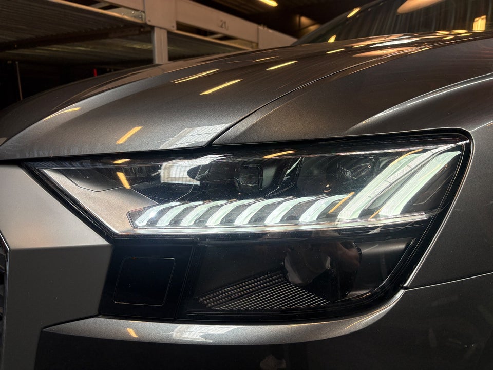 Audi Q8 50 TDi S-line quattro Tiptr. 5d