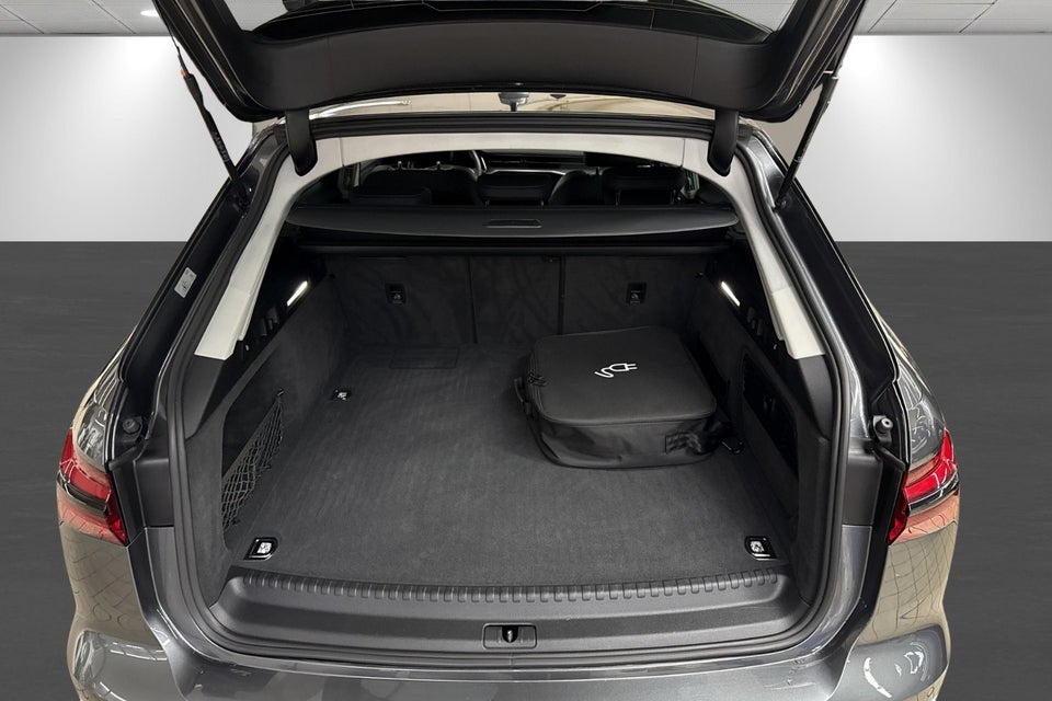 Audi A6 55 TFSi e Sport Prestige Avant quattro S-tr. 5d