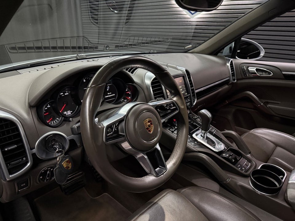 Porsche Cayenne 3,0 D Tiptr. 5d