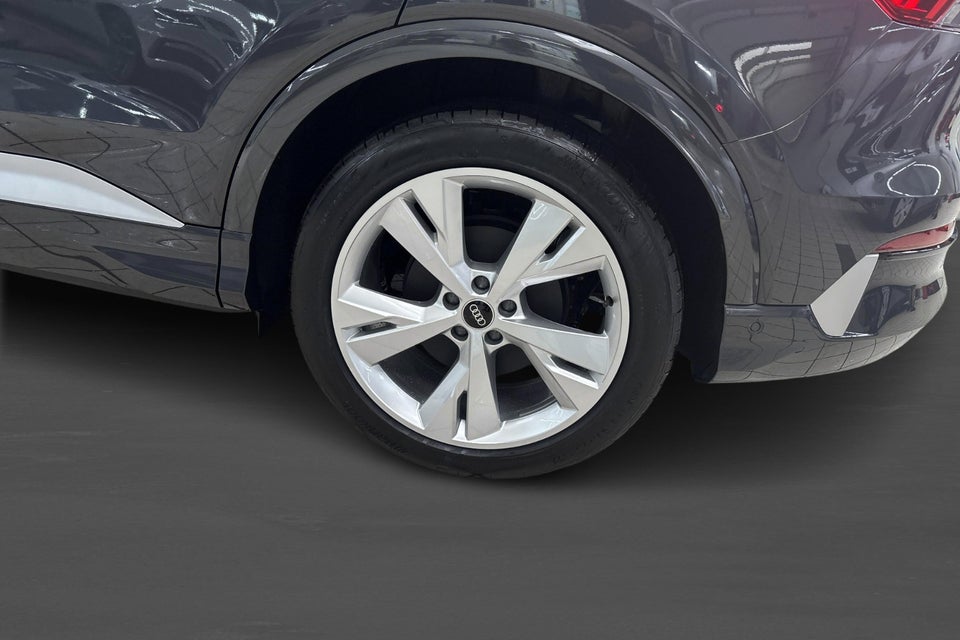 Audi Q4 e-tron performance 5d